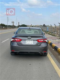 تۆیۆتا کامری
